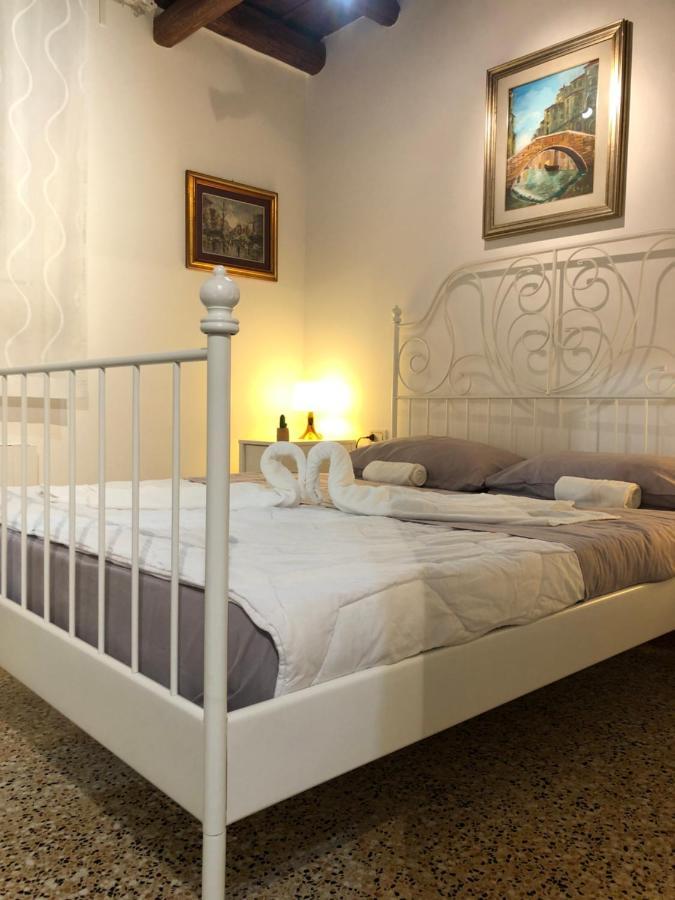 Salamon Guest House Venezia Esterno foto