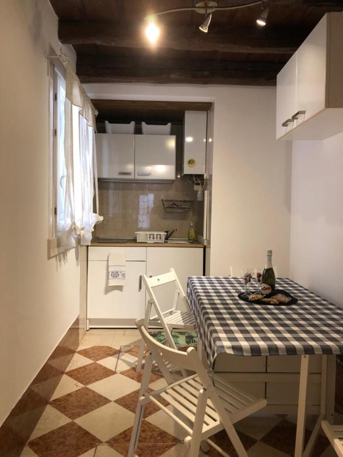 Salamon Guest House Venezia Esterno foto