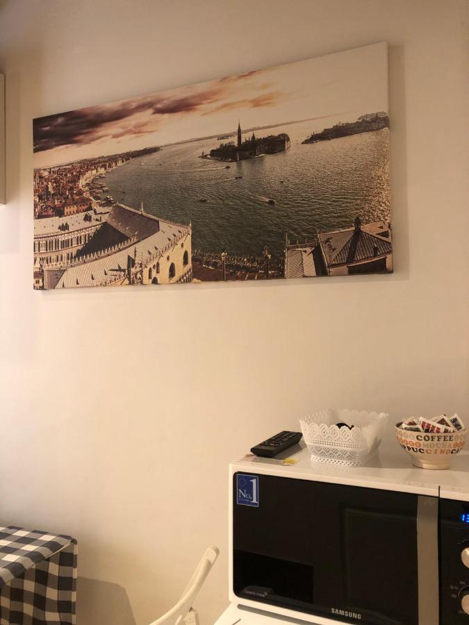 Salamon Guest House Venezia Esterno foto
